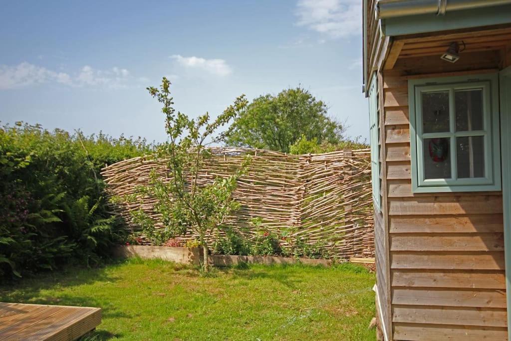 Villa Tiny House On Isolated Farm By The Cornish Coast Bude Esterno foto